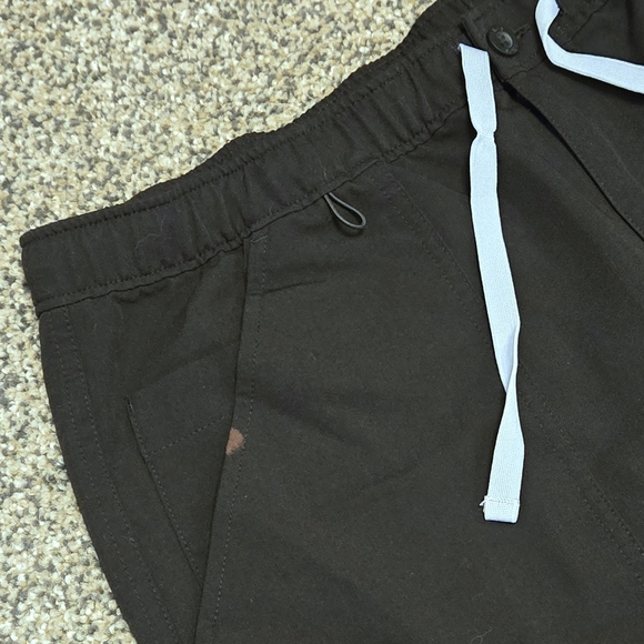 Figs Technical Collection Scrub Pants (Size L) - Picture 3 of 9